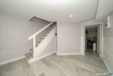 33 Collins Parkway - Photo 24