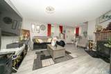 33 Collins Parkway - Photo 5
