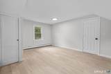 30 Barbara Avenue - Photo 18