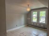 105 Roydon Road - Photo 5