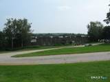31 Pecks Lane - Photo 8