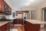 140 Round Hill Road - Photo 4