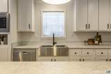 67 Middle Road - Photo 6