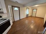 76 Waverly Place - Photo 23