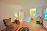 21 Carriage Lane - Photo 18