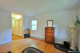 21 Carriage Lane - Photo 20