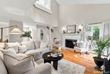 8 Lyle Court - Photo 3