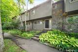 8 Woods Way - Photo 2