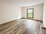 24 West Road - Photo 8