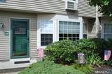 46 Glen Ridge Court - Photo 3