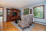 4 Manor Lane - Photo 14