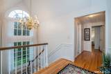 4 Manor Lane - Photo 16