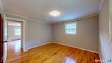 1789 Foxon Road - Photo 16