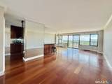 44 Strawberry Hill Avenue - Photo 3