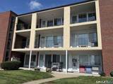 255 West Walk - Photo 3
