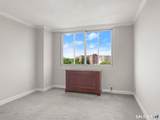 1 Strawberry Hill Avenue - Photo 21
