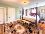1063 Main Street - Photo 32