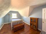 1063 Main Street - Photo 37