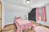 611 Frost Road - Photo 19