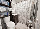 102 Waverly Street - Photo 19