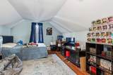 102 Waverly Street - Photo 20