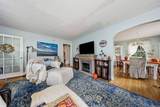 102 Waverly Street - Photo 4