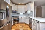 7 Fire Thorn Lane - Photo 15