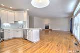 7 Fire Thorn Lane - Photo 16