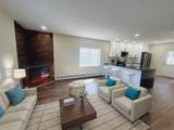 24 Lake Shore Boulevard - Photo 10