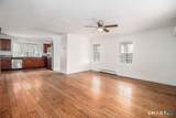 11 Middle Street - Photo 6
