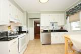 26 Essex Street - Photo 13