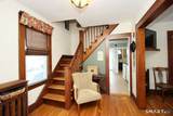 26 Essex Street - Photo 5