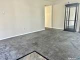 8 Roma Street - Photo 7