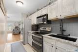 83 Perry Street - Photo 17