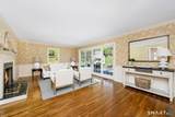 10 Queens Lane - Photo 6