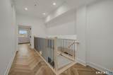 586 Thames Street - Photo 20