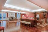 25 Cassandra Boulevard - Photo 24