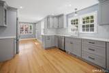 3 Knickerbocker Avenue - Photo 8
