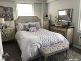 71 Strawberry Hill Avenue - Photo 10