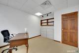 44 Strawberry Hill Avenue - Photo 9