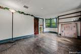 692 Kent Road - Photo 15