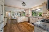 8 Squire Lane - Photo 5