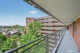 71 Strawberry Hill Avenue - Photo 11