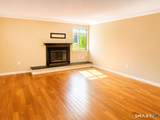 74 Hollister Way - Photo 9