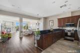586 Thames Street - Photo 12