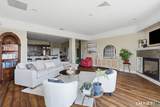 586 Thames Street - Photo 4