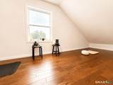 198 Castle Avenue - Photo 34
