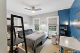 653 Winchester Avenue - Photo 15