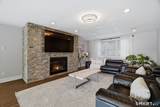 929 Pequot Avenue - Photo 14