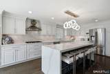 929 Pequot Avenue - Photo 9
